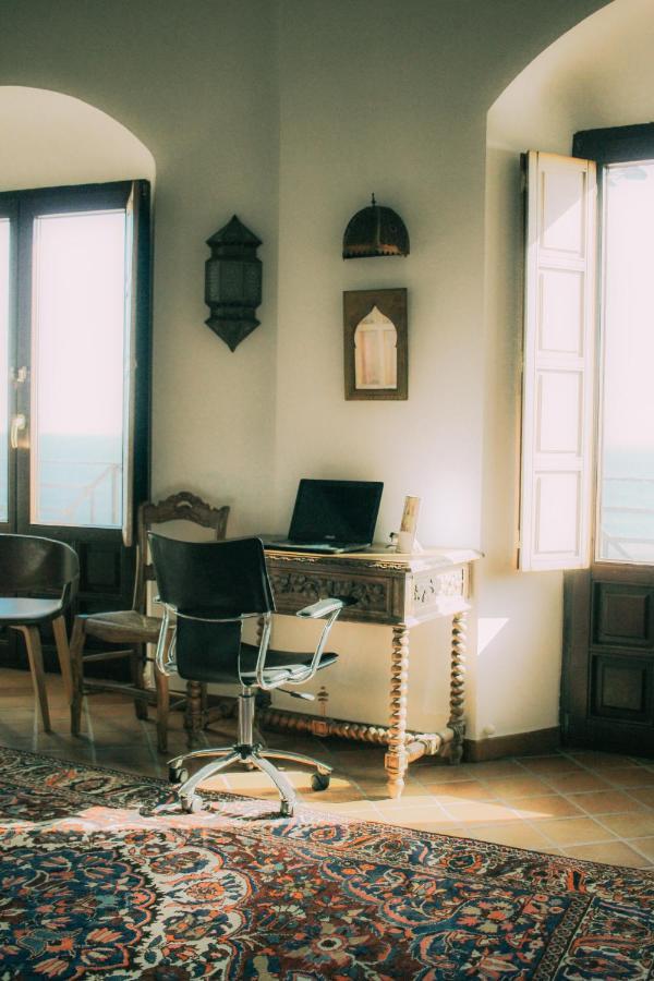 La Duquesa Guest House Тарифа Екстериор снимка