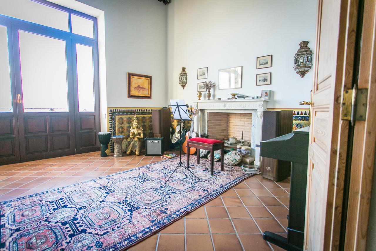 La Duquesa Guest House Тарифа Екстериор снимка